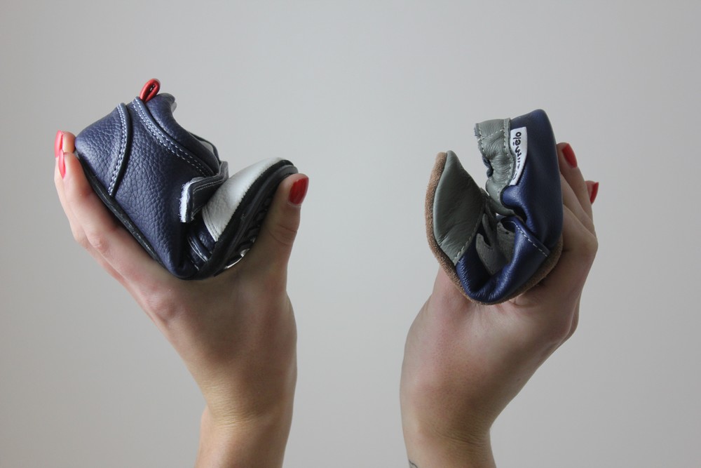 Chaussures souples pliées VS chaussons en cuir souple pliés